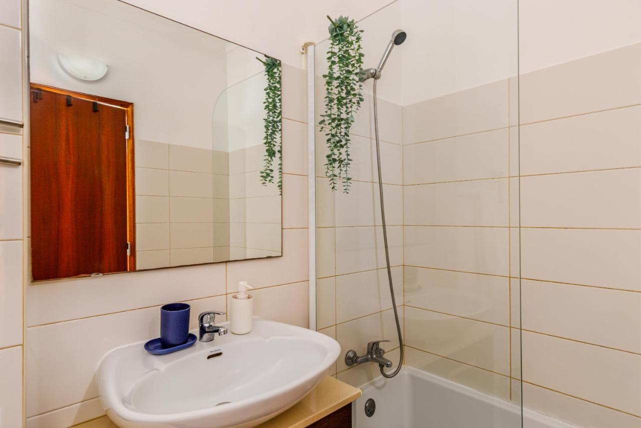 Sleeptubal Moderne Accommodatie Alhos Vedros Dış mekan fotoğraf